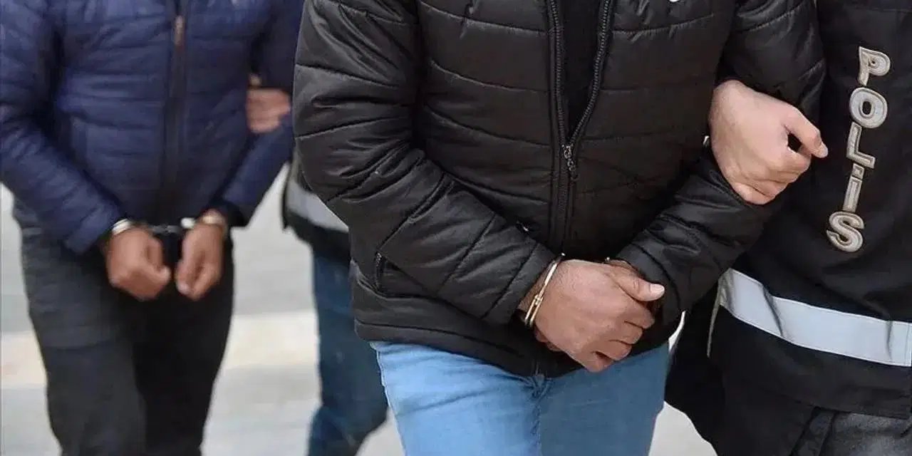 FETÖ'nün TSK yapılanmasına operasyon: Gözaltılar var!