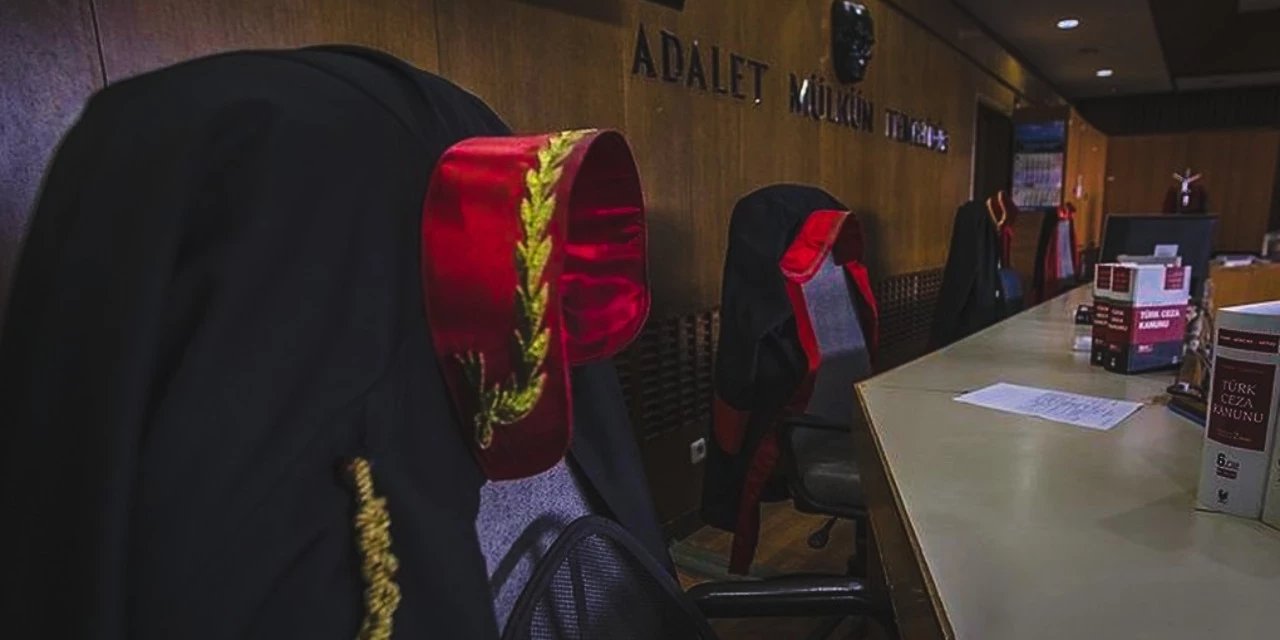 Bilirkişi görevden alındı: Daha önce birlikte çalışmışlar