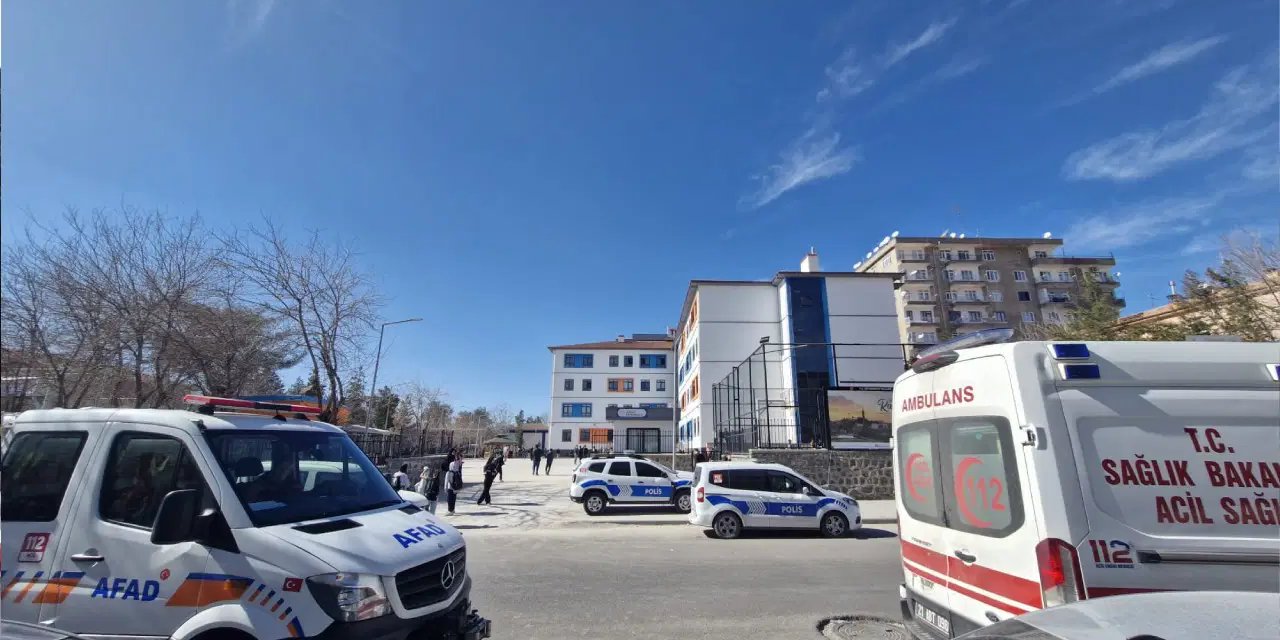 Diyarbakır'da cıva dökülen sınıftaki öğrenciler taburcu edildi