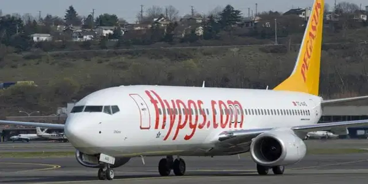 İran'da mahsur kalan Pegasus Havayolları ekibi yurda döndü