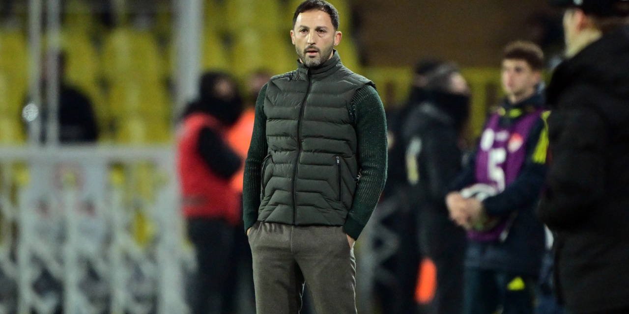 Domenico Tedesco'dan Fenerbahçe'ye kötü haber!