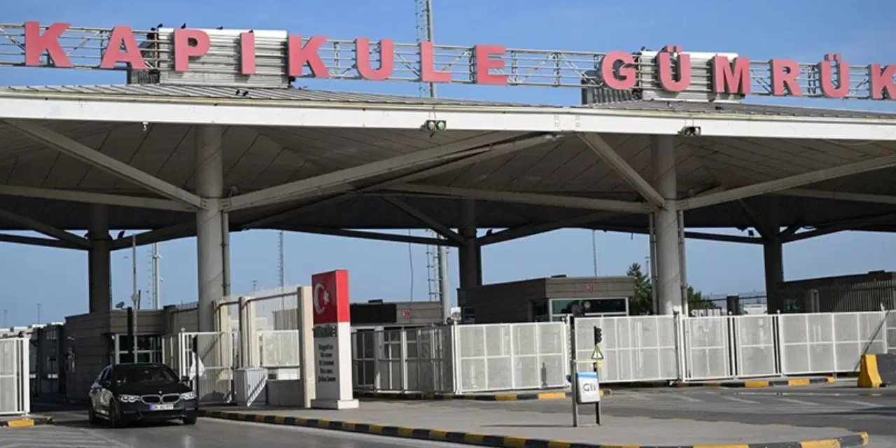 Kapıkule Gümrük Kapısı'nda 1 ton 413 kilo esrar ele geçirildi