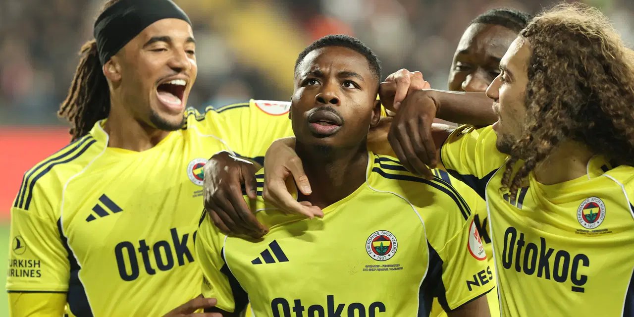 Spor yazarları Gaziantep FK - Fenerbahçe maçını yorumladı: 'Bu sonuç havayı değiştirecektir'