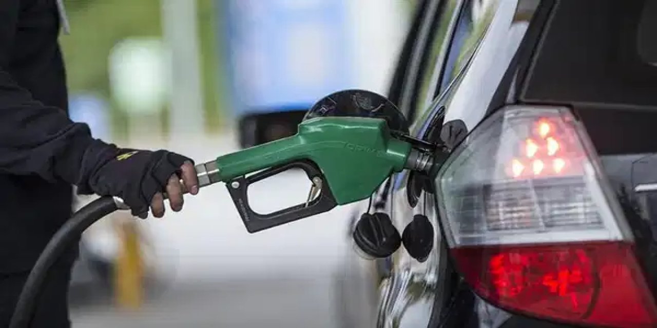 Resmi Gazete'de yayımlandı: Akaryakıt fiyatlarında 'eşel mobil sistemine' geçildi