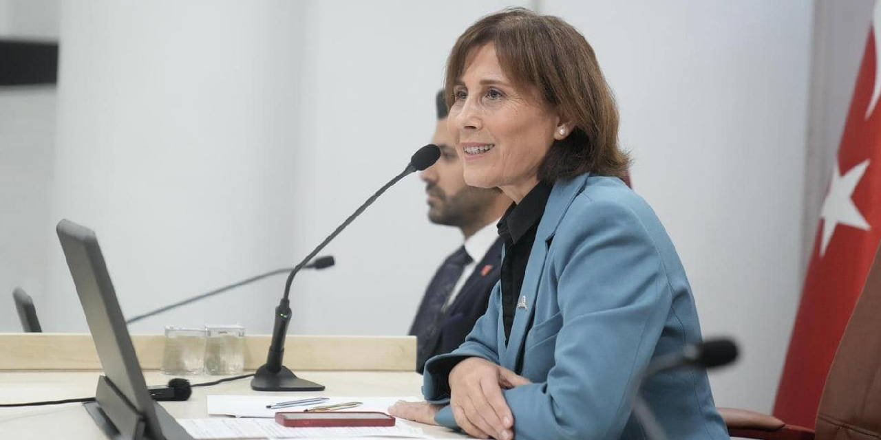 Tutuklu Başkan Oya Tekin, TRT 2'ye seslendi: Yeni içeriklerinizi bekliyoruz