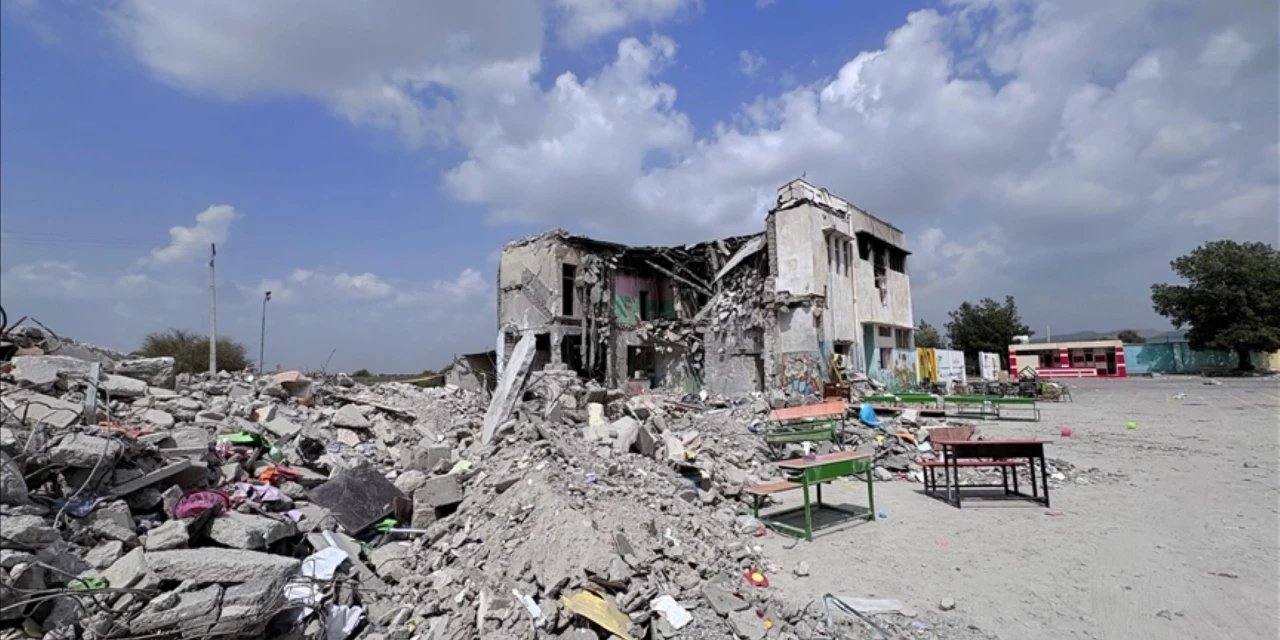 İran'a saldırılarda bir aile yok oldu