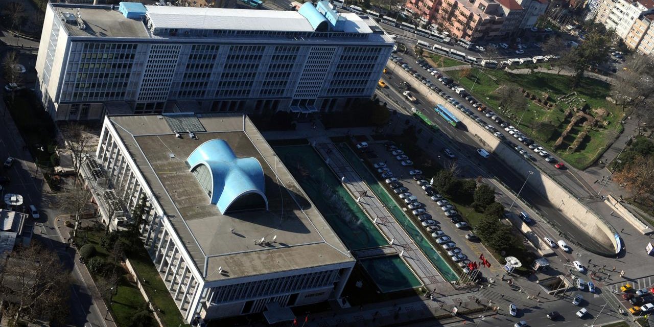 Özel Kalem Müdürü Murat Or’dan Rüşvet İddialarına Yanıt: “Hayatım Boyunca Haram Lokma Yemedim”