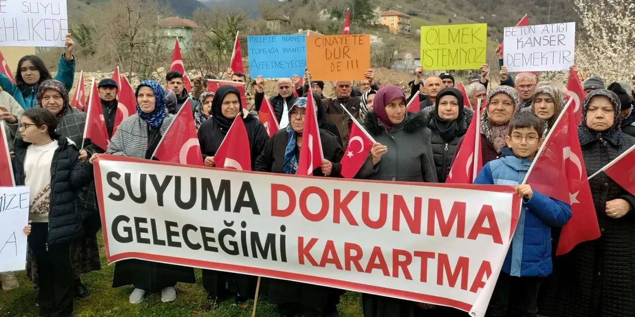 Zonguldak'ta beton santraline tepki: 'Toz altında kalan meyveden ne hayır gelir?'