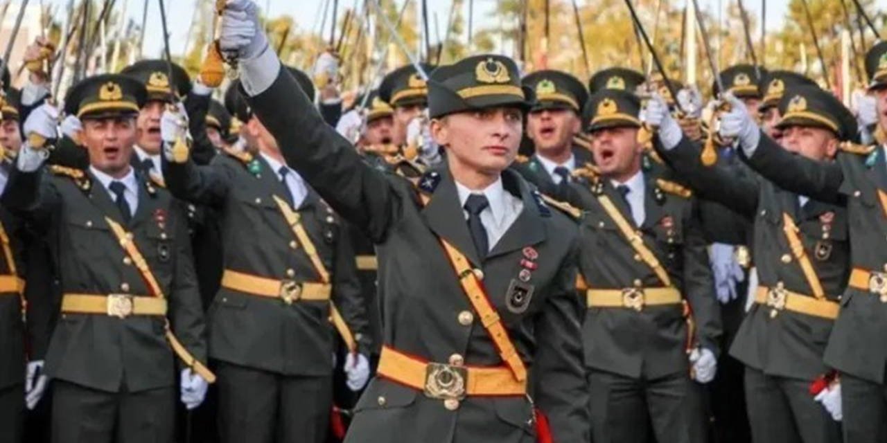 TSK'den ihraç edilmişti: Teğmen Ebru Eroğlu'nun iade davasında karar çıktı