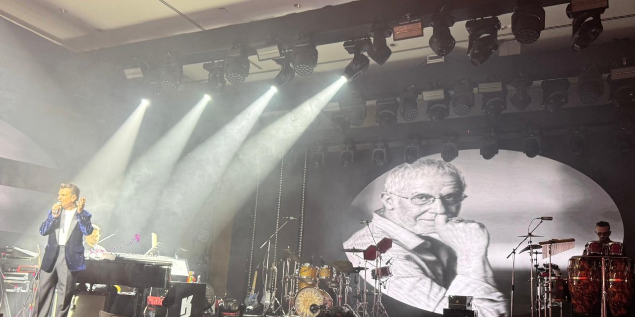 Ertuğrul Özkök: Cem Yılmaz ve Kenan Doğulu önceki gece Otizm Vakfına kaç TL bağış yaptı?