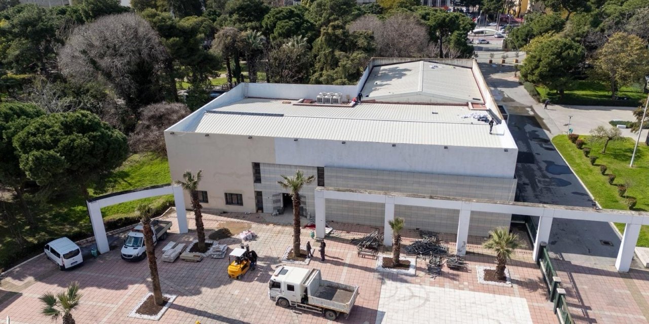 İzmir'de Hasan Âli Yücel’in adı Kültürpark’ta yaşayacak