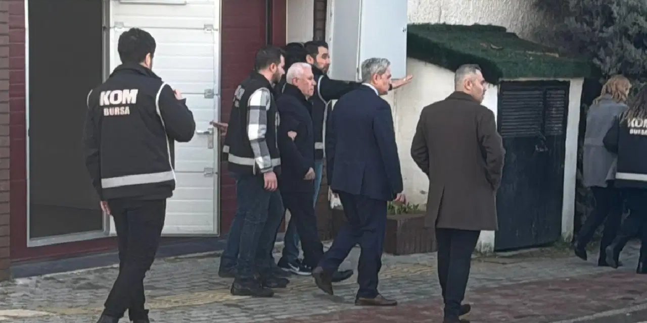 Mustafa Bozbey'in açıklama yapmasına izin verilmedi!