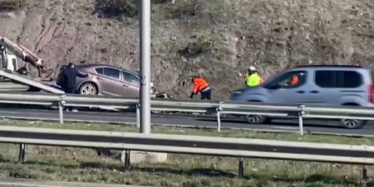 Ankara Kuzey Çevre Yolu'nda iki otomobil çarpıştı: 5 kişi hayatını kaybetti!