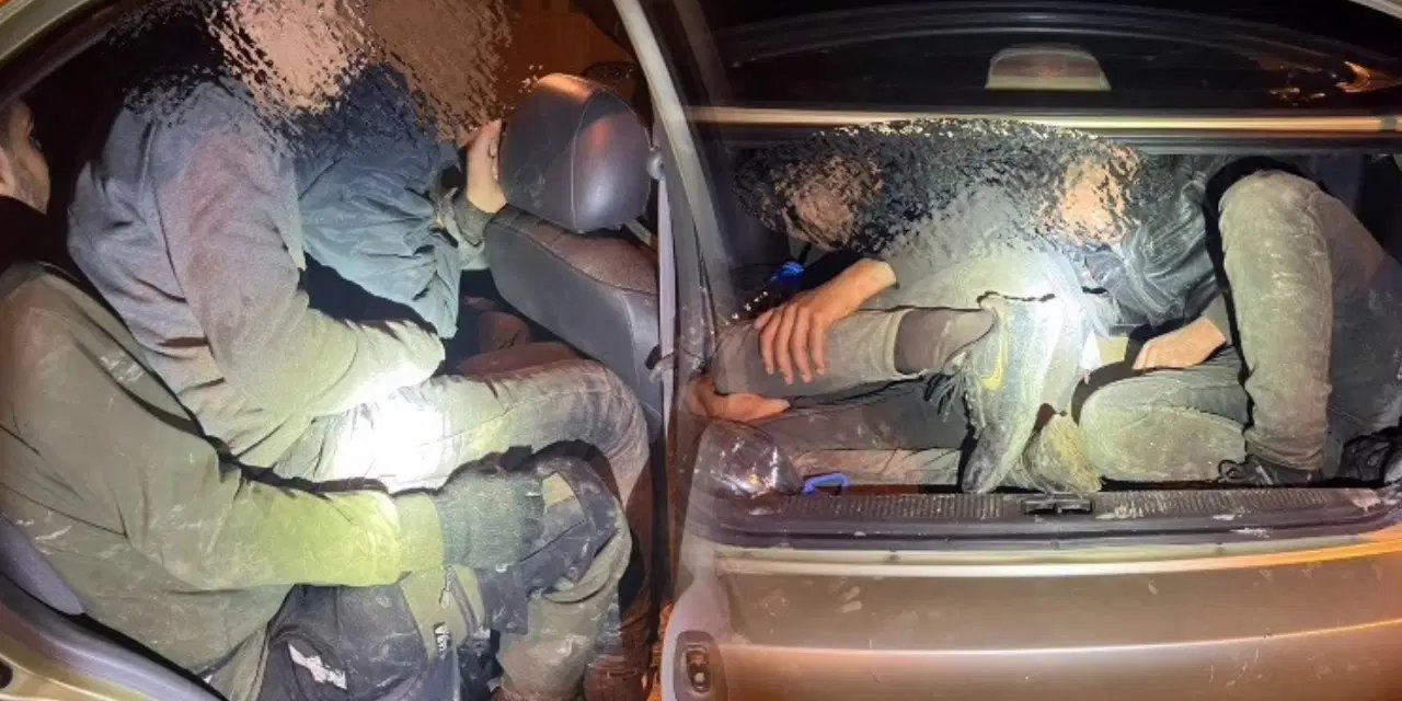 Bagajı dahi göçmenle dolduran 4 araç sürücüsüne 601 bin TL ceza uygulandı