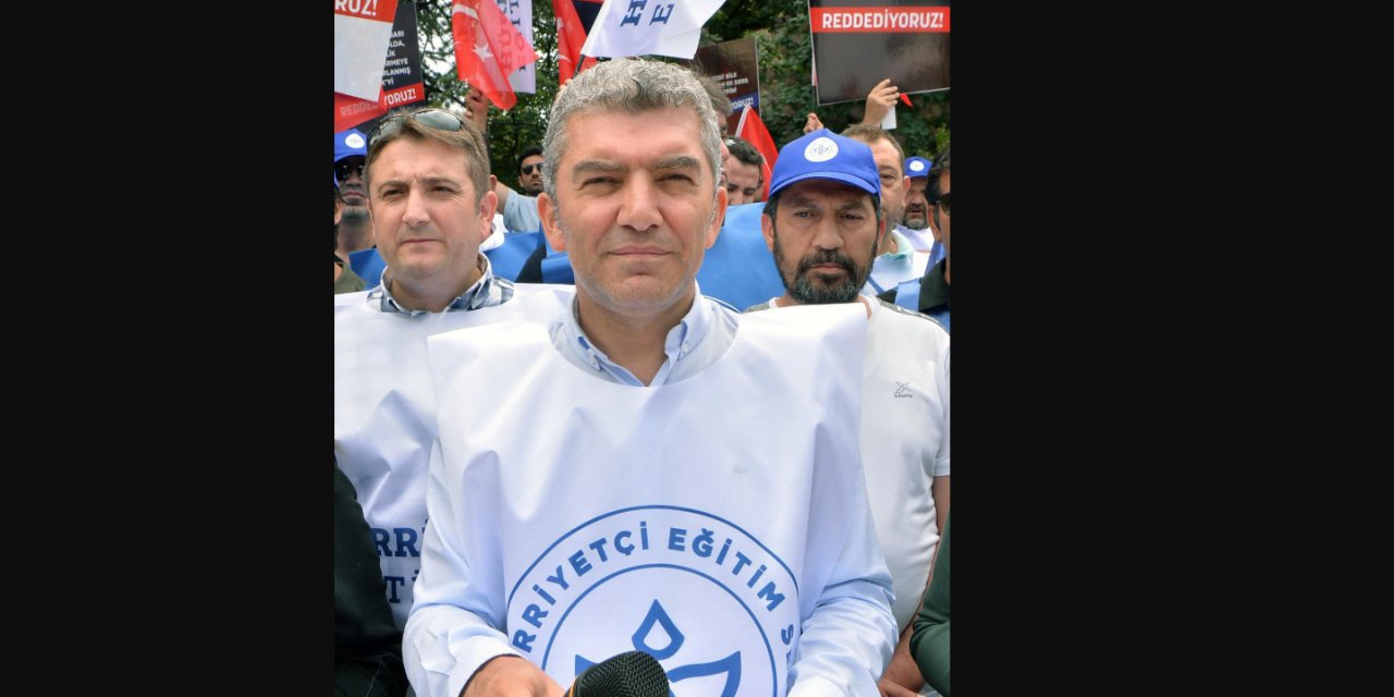 Hür-Sen Konfederasyonu Genel Başkanı Levent Kuruoğlu: “Enflasyon farkı maaşları eritiyor”