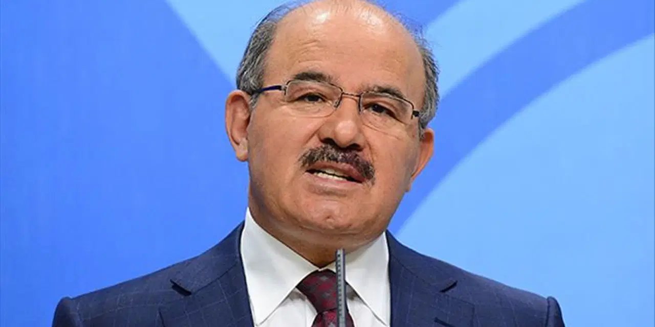 Eski Milli Eğitim Bakanı Çelik’ten sert eleştiri: ‘Türkiye'nin felaketidir partili cumhurbaşkanlığı’