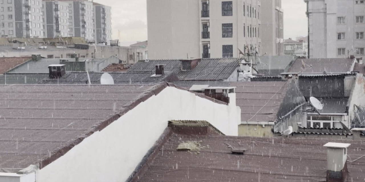 İstanbul'da bazı ilçelerde dolu etkili oldu