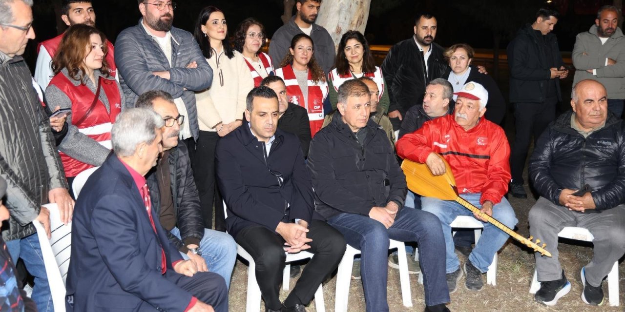 İzmir'de Meslek Fabrikası nöbeti sürüyor