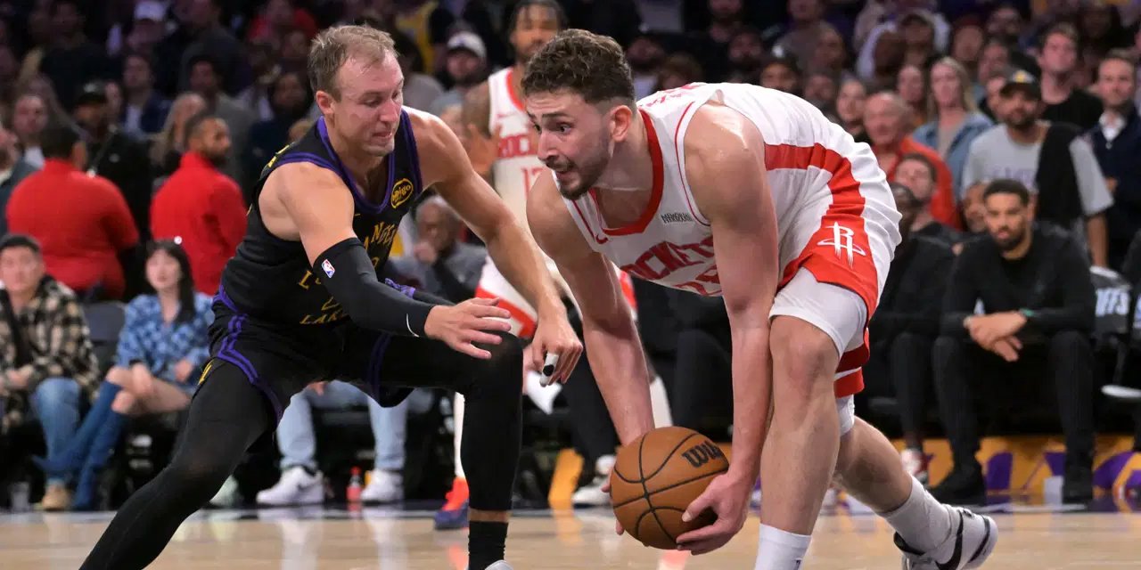 Alperen Şengün'ün 20 sayısı Houston'a yetmedi: Lakers seriyi 2-0 yaptı