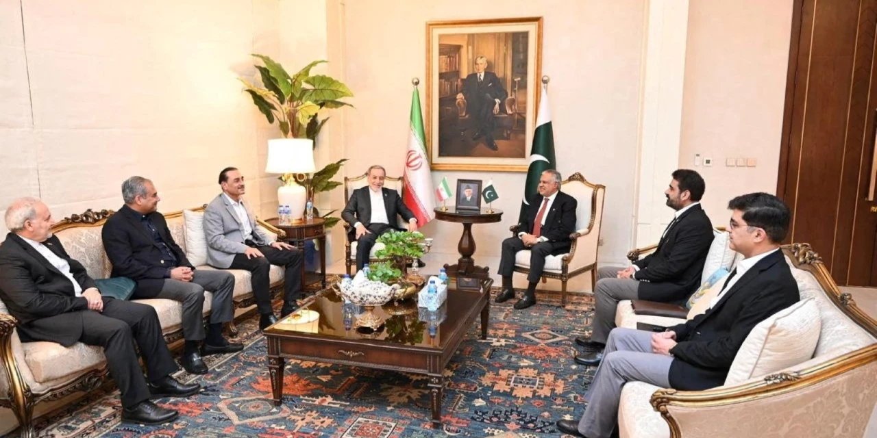 Ateşkes belirsizliği sürerken Pakistan'da kritik görüşme