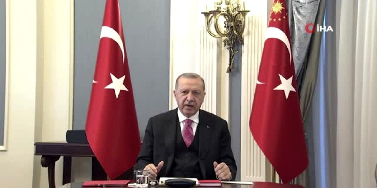 Erdoğan  donakaldı! CHP'yi hedef alan konuşmalarından birini daha yapıyordu