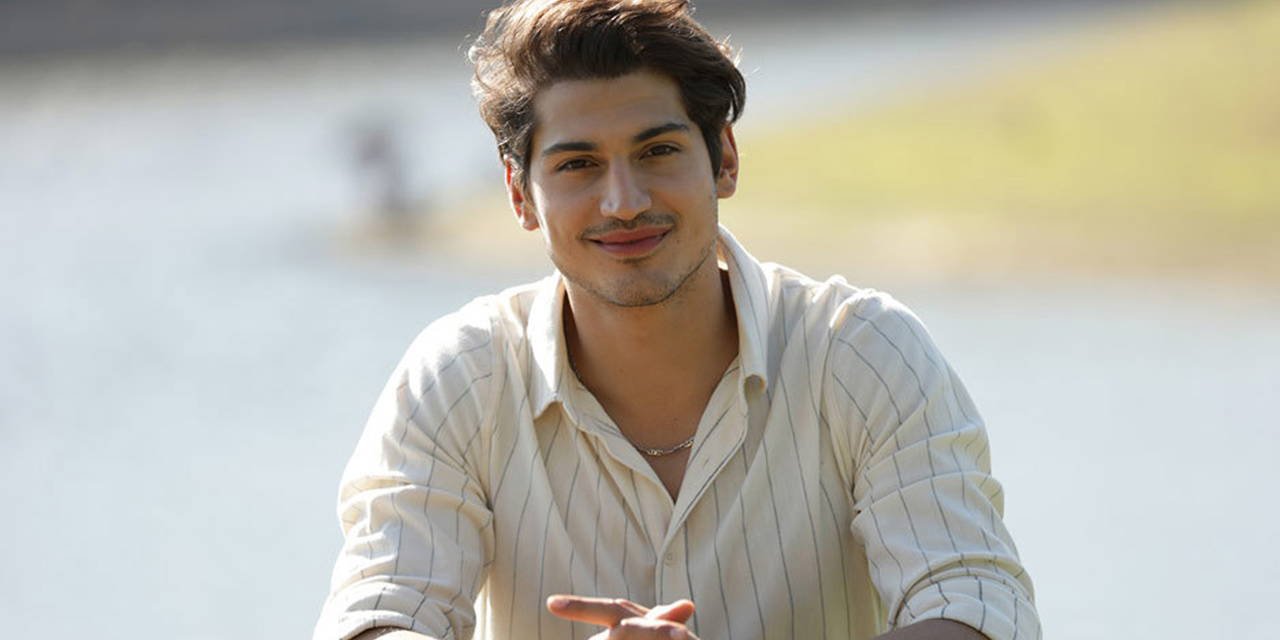 Ünlü oyuncu Oktay Çubuk’un yurtdışı tatilinde kalbi durdu: Yoğun bakımda!