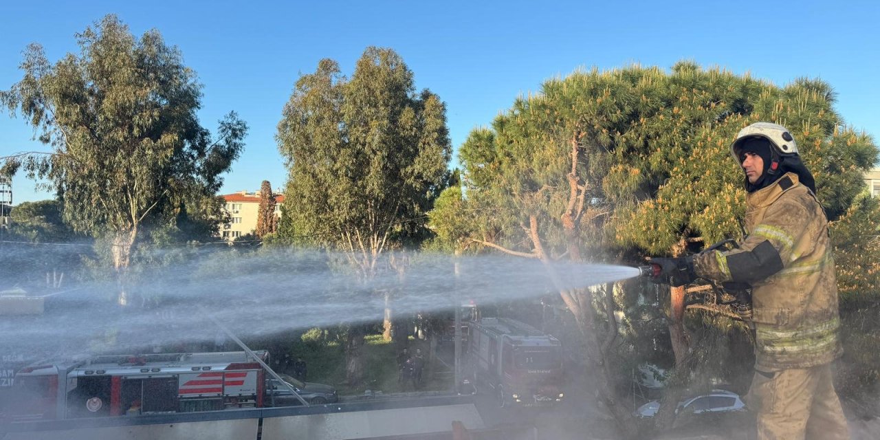 İzmir’de itfaiyenin hızlı müdahalesi faciayı önledi