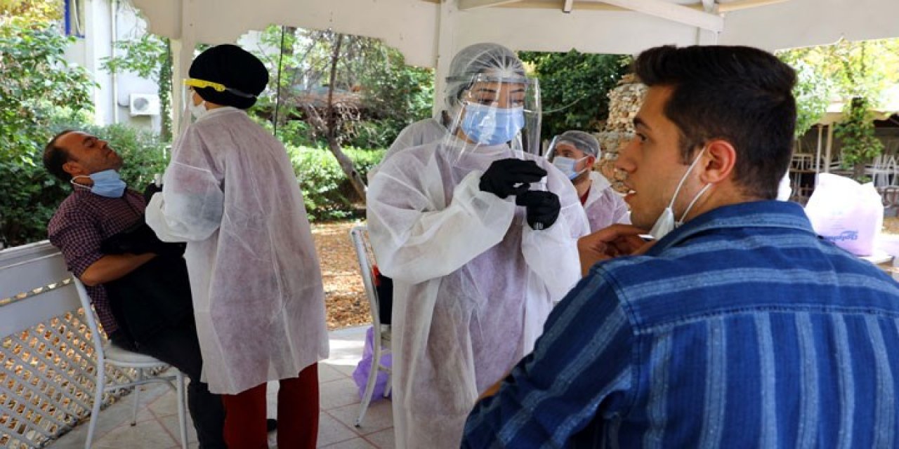 Koronavirüs vaka sıralamasında Türkiye bir anda dünyada 8. sıraya fırladı!