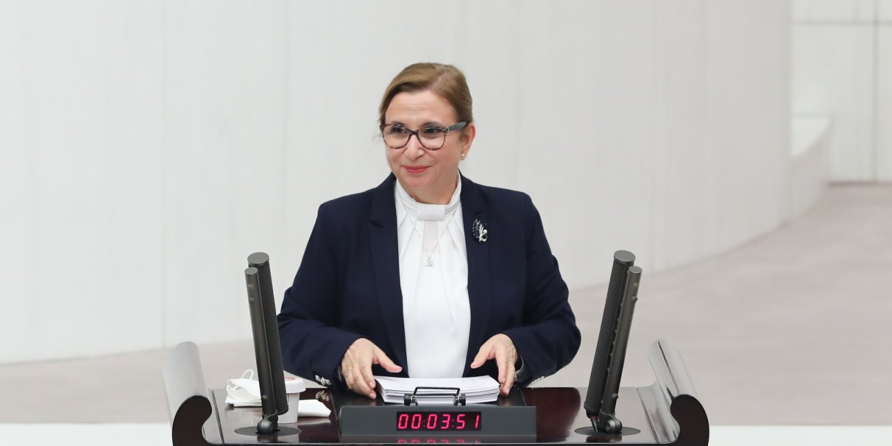 Bakan Pekcan: 2020'de 8 uluslararası operasyon icra ettik