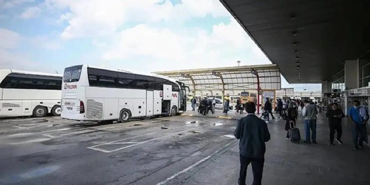 Bayramda memlekete gitmek de pahalı, tatil yapmak da: Biletlere yine zam