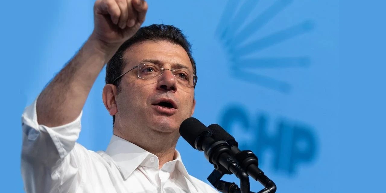 İmamoğlu: İftiraname çökmüştür, tarihin çöplüğünde hak ettiği yeri bulmuştur