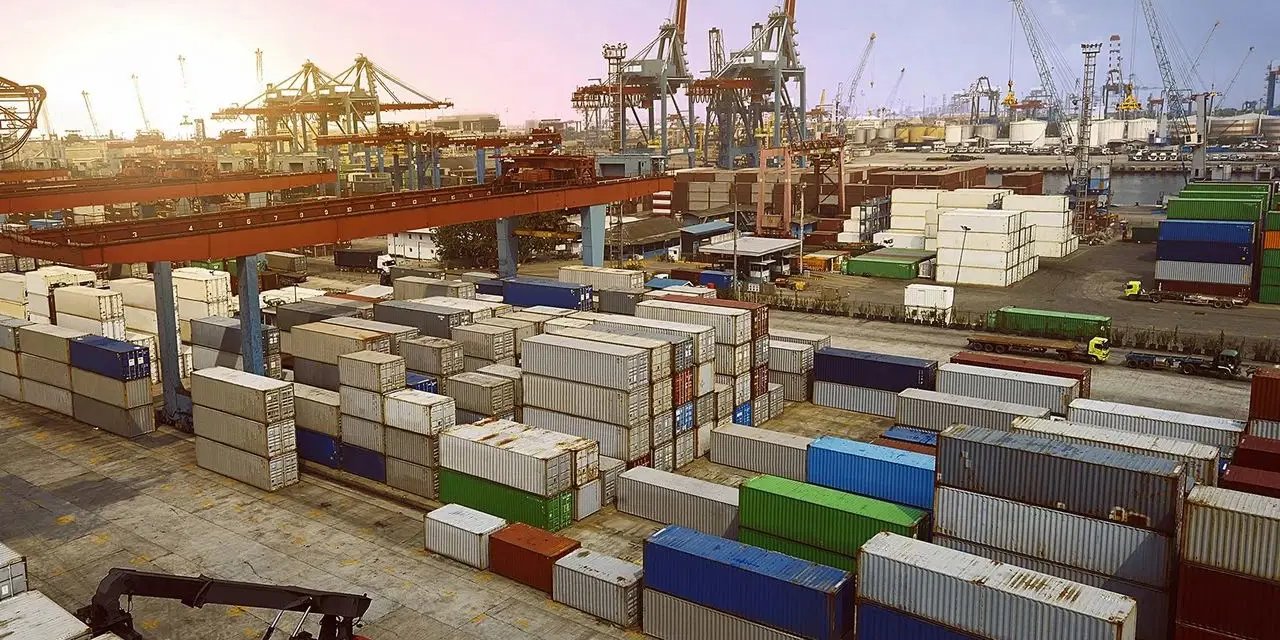 TÜİK dış ticaret verilerini açıkladı: İhracat azalırken ithalat artmaya devam ediyor