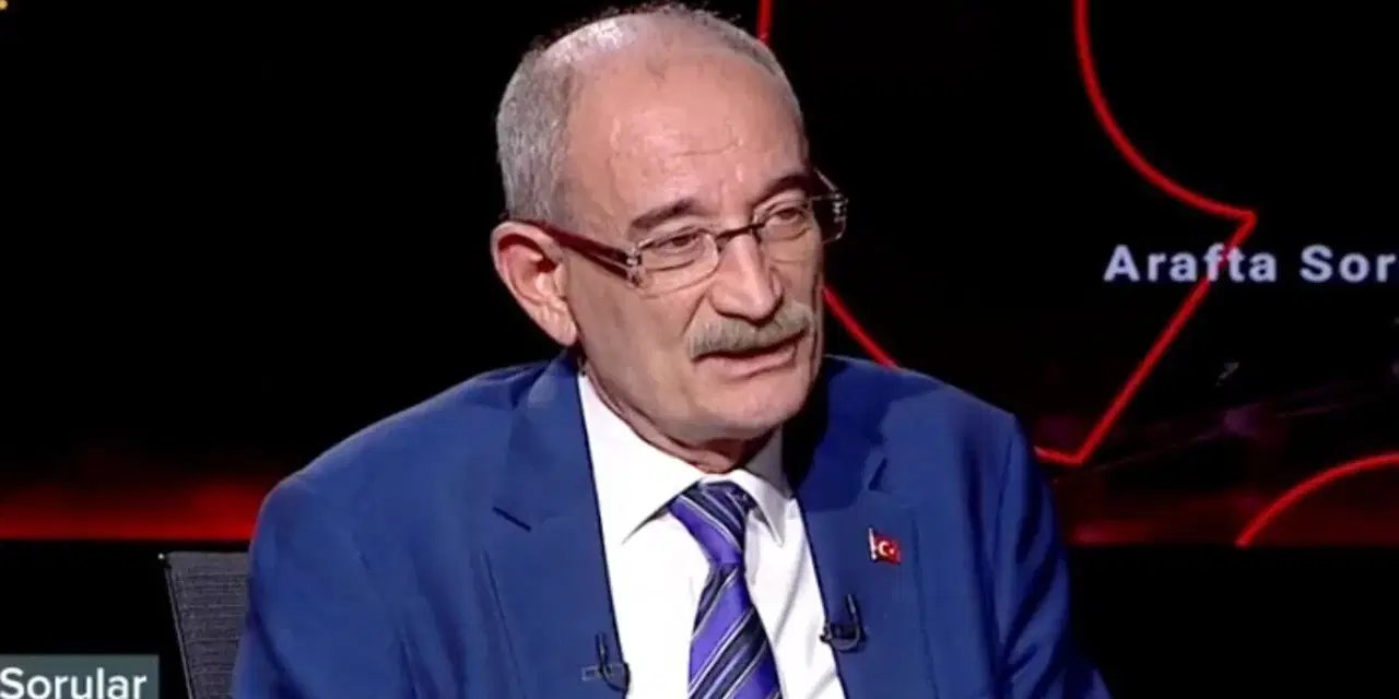 Ağzı bozuk gazeteci Emin Pazarcı'nın Akşam'la yolları ayrıldı