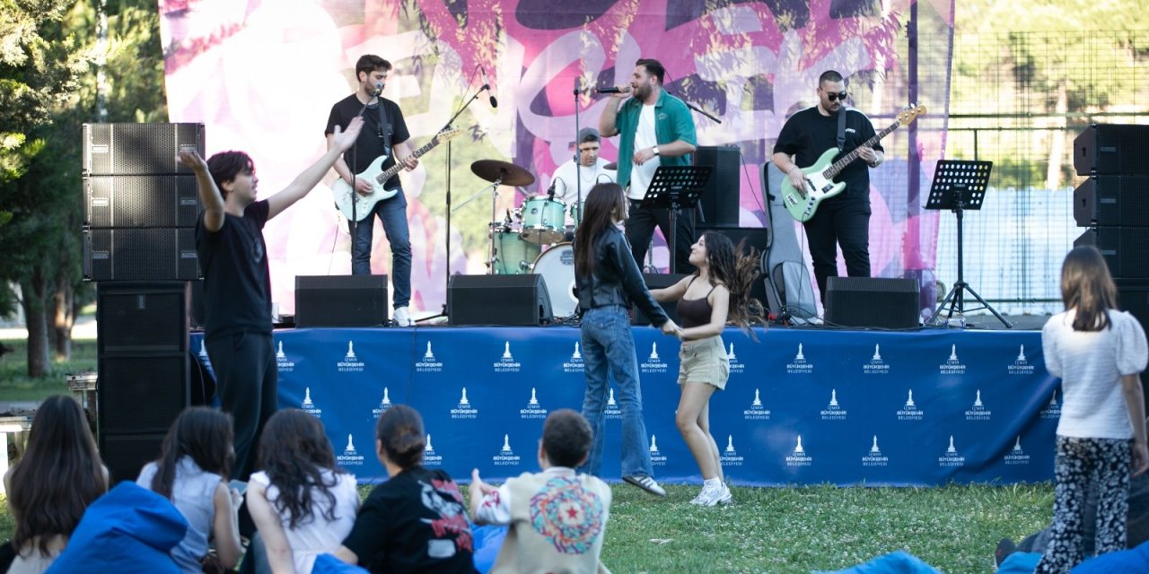 İzBBŞT Gençlik Günleri coşkulu bir konserle son buldu