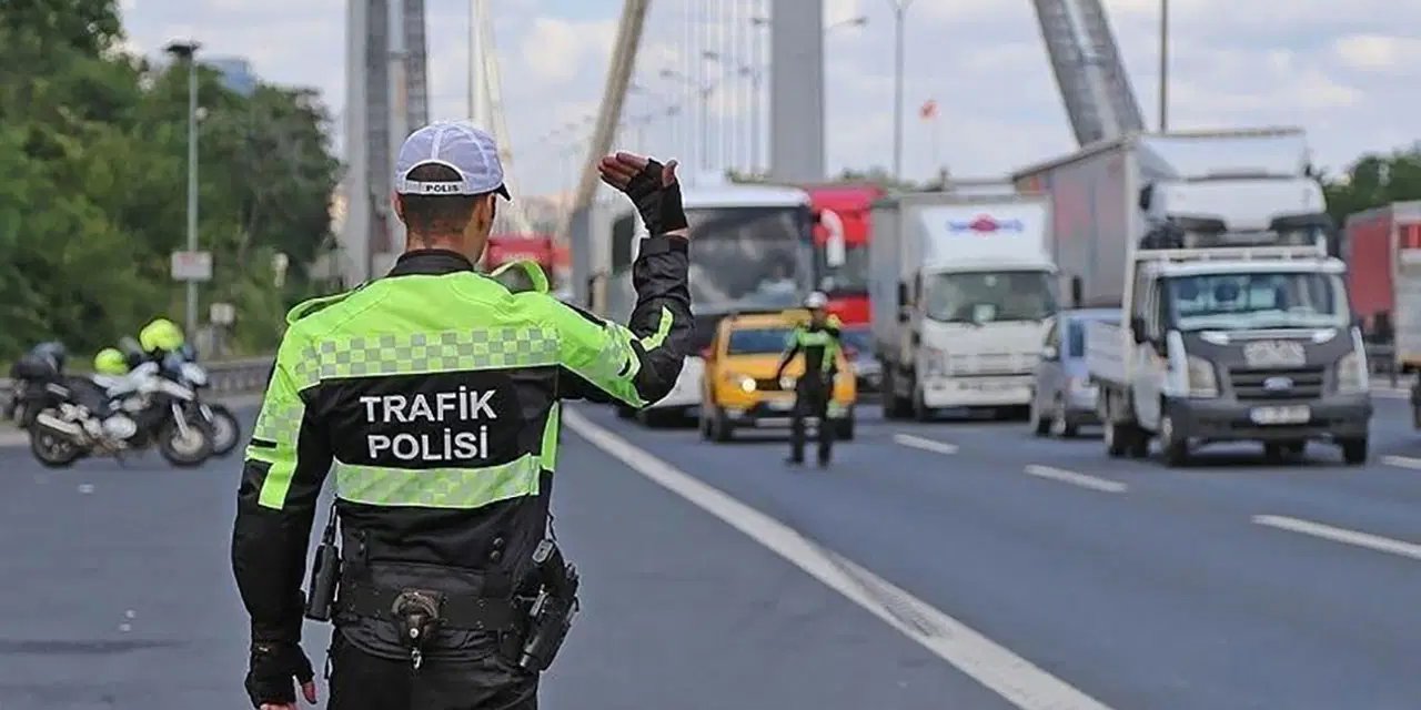 İstanbul'da bugün bazı yollar trafiğe kapatılacak