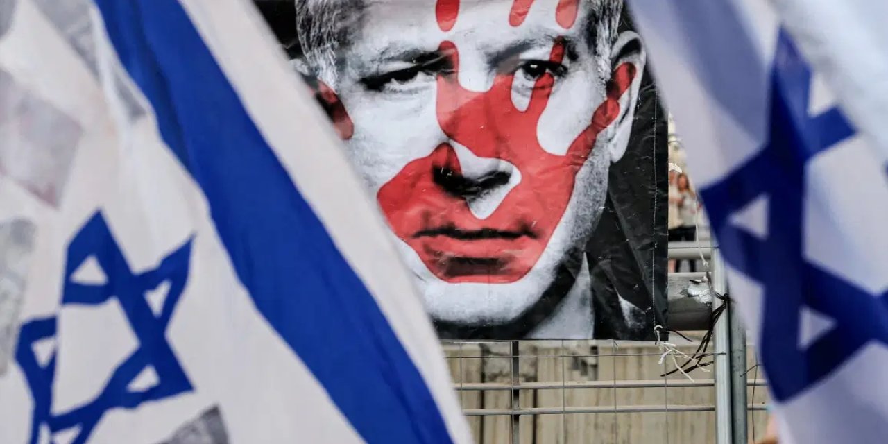 Meclis kendini fethetti, seçim kapısı aralandı: Netanyahu'yu neler bekliyor?