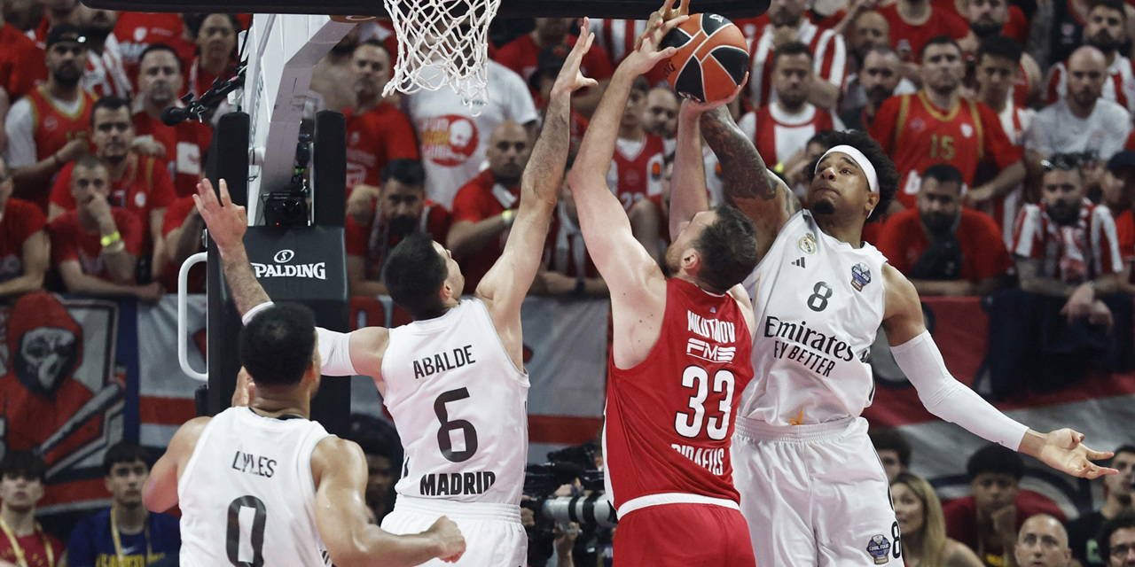 13 yıl sonra zafere ulaştı: EuroLeague'de şampiyon Olympiakos