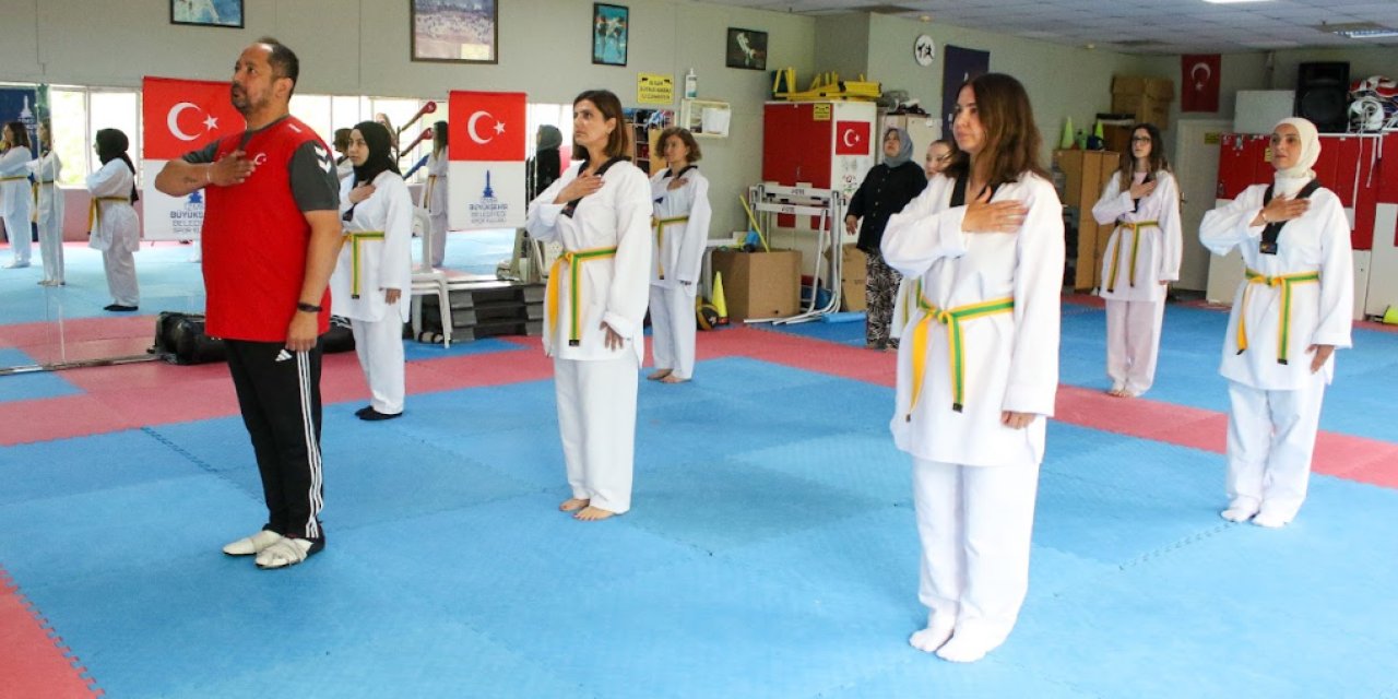 Büyükşehir’in tekvando kursuna kadınlardan yoğun ilgi