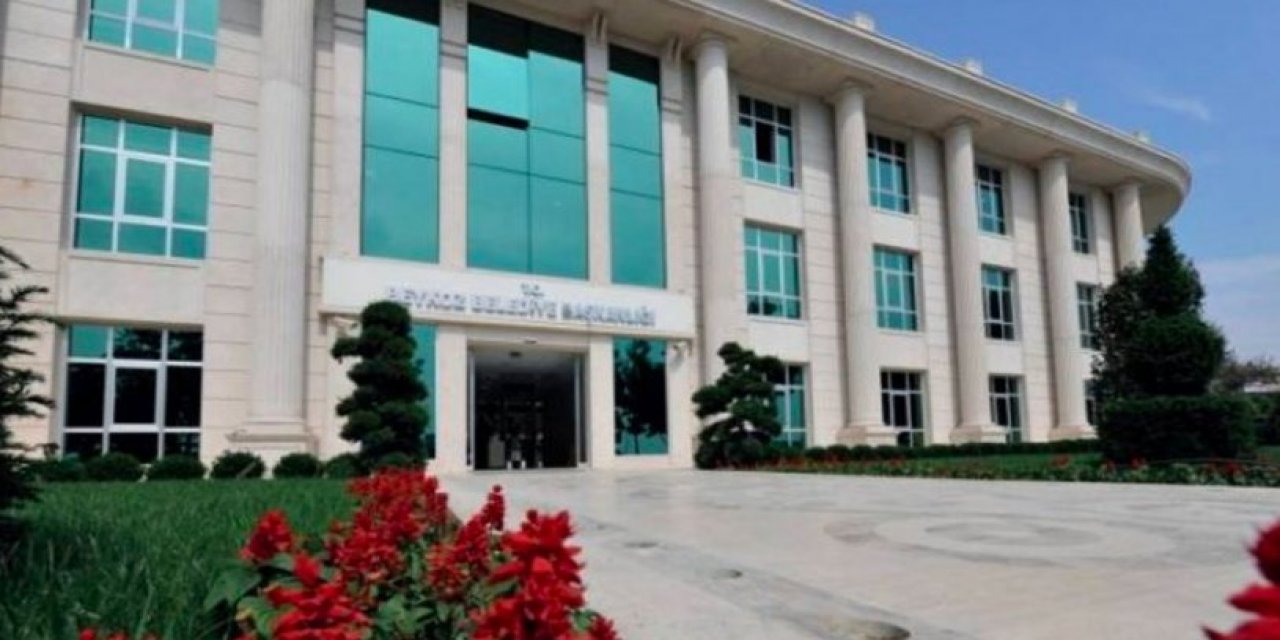 AKP'li belediye ücret almayacağım demişti ama ceza kesmek zorunda kaldı... İHH'ya bedava ilan cezası!