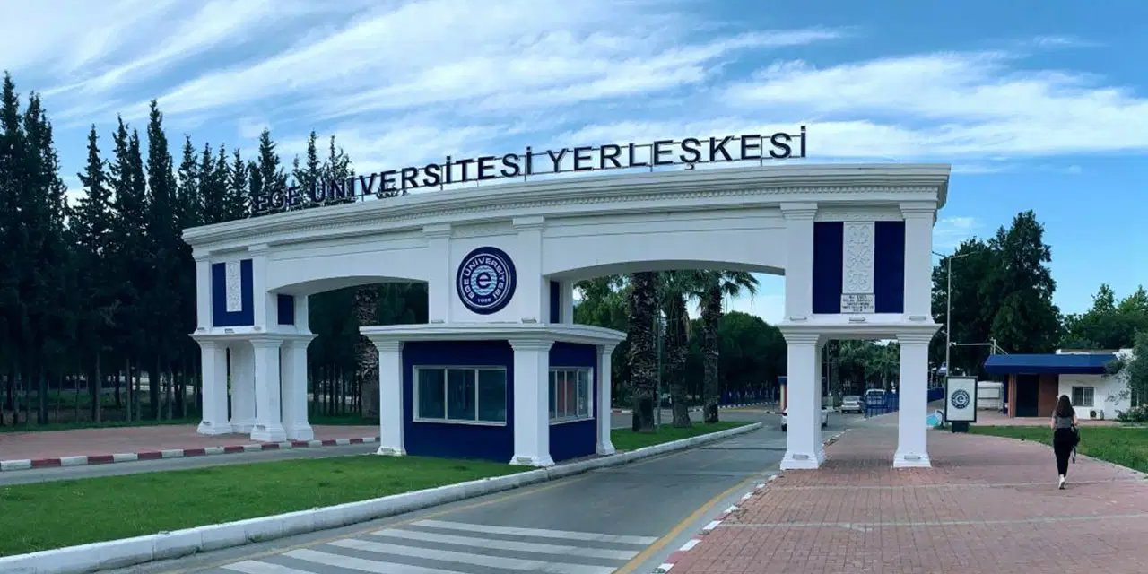 Ege Üniversitesi soruşturmasında 44 gözaltı: 3 mil