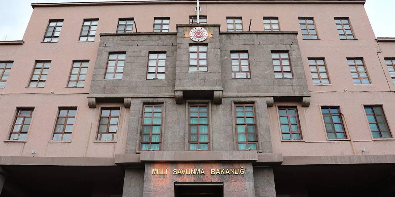 MSB’den Türk uçaklarının ‘Yunanistan uçaklarını taciz ettiği
