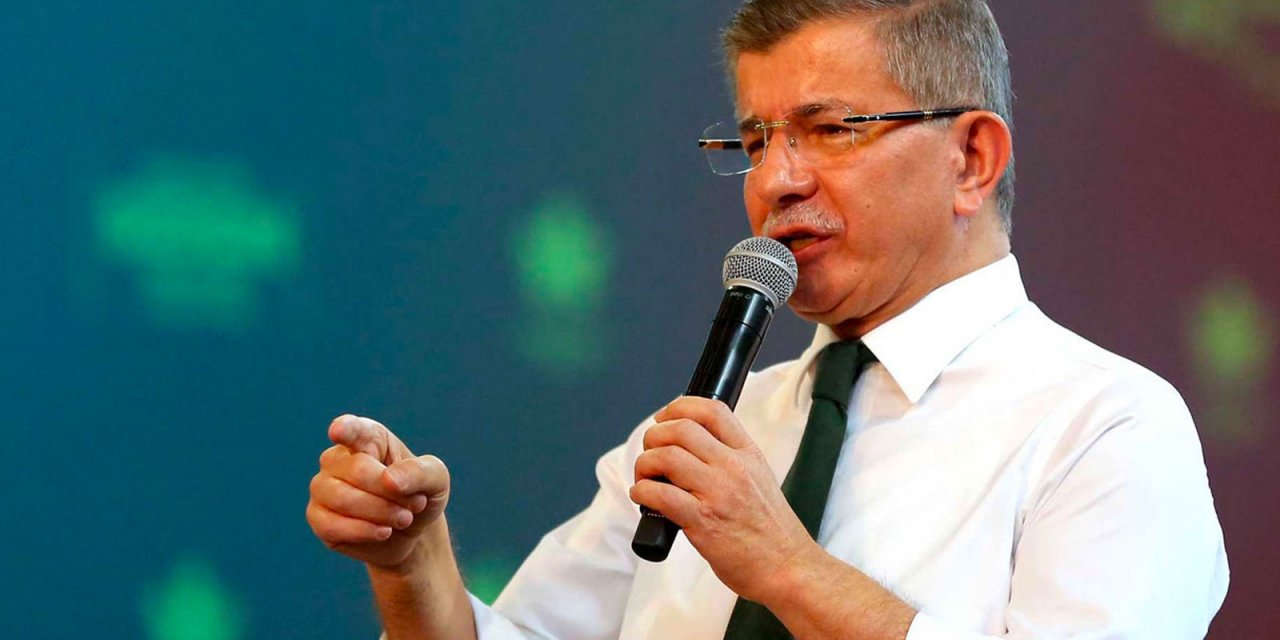 Ahmet Davutoğlu isyan bayrağını açtı! Sert sözler: "Yeni FETÖ’ler mi esir aldı iktidarı!"