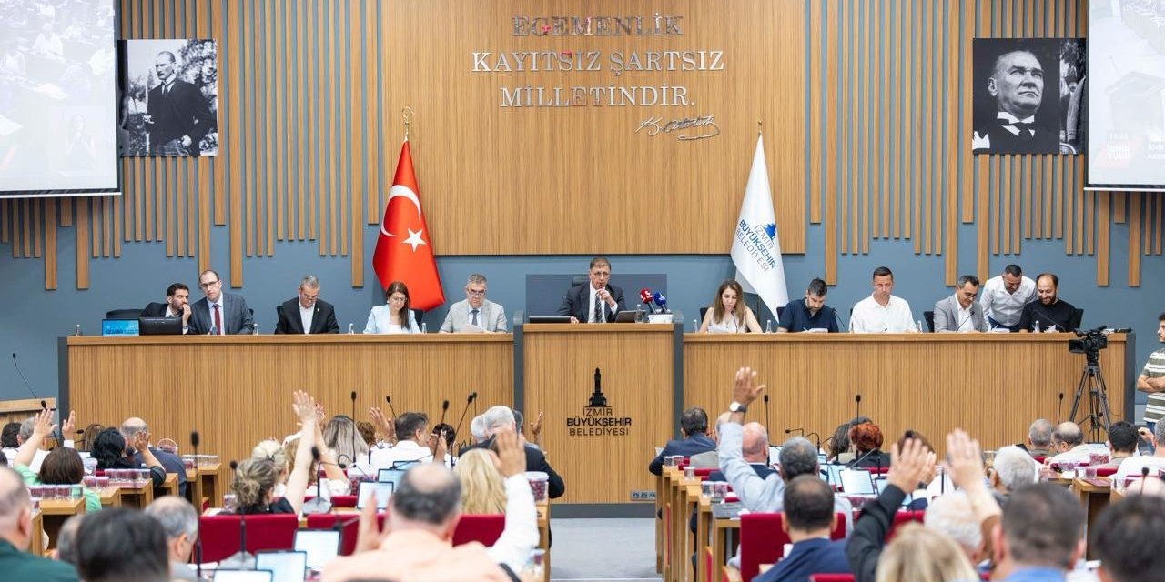 İzmir’in çevreci ulaşım aracı Bisicab’in ücret tarifesi belli oldu