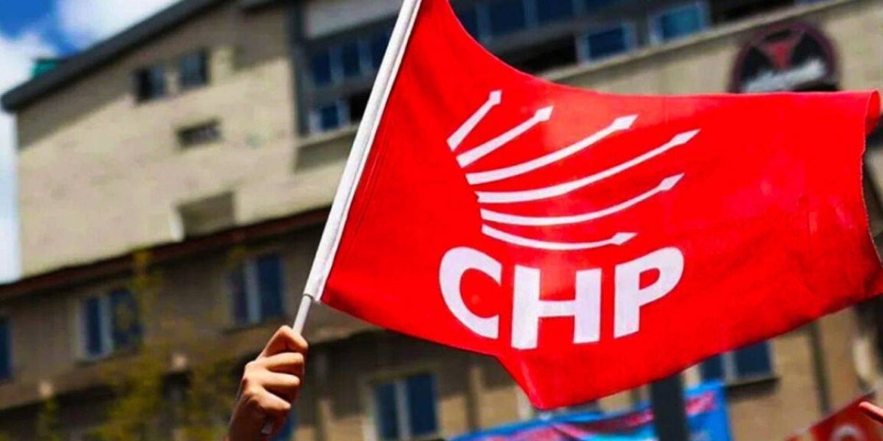 Olağanüstü kurultay için toplanan delege imzaları CHP Genel Merkezi'nde