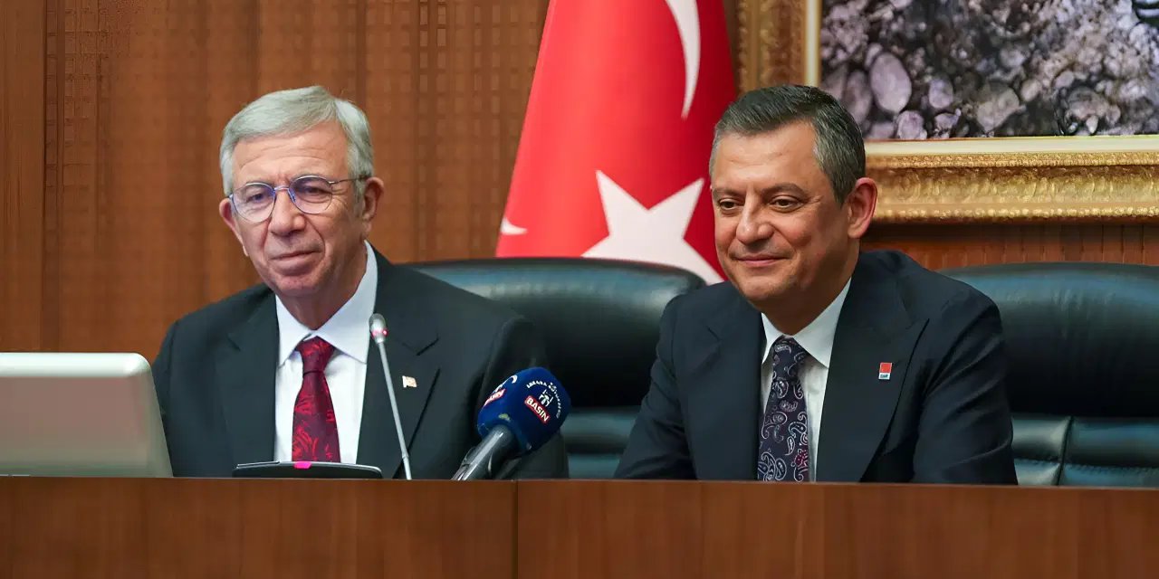 Özgür Özel'e yakın isimlerden 'Mansur Yavaş' çıkışı: 'Bir ay sonrayı bekleyin...'