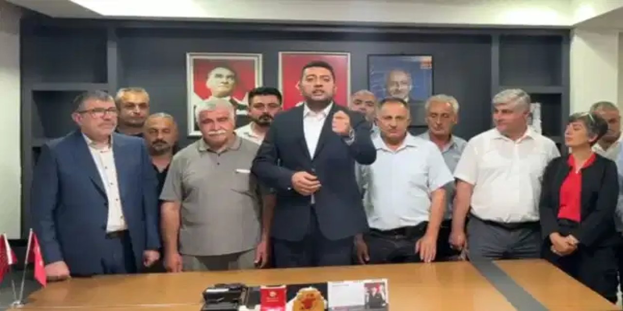 CHP Malatya İl Başkanlığı'na atanmıştı: Hakan Satılmış, gece yarısı il binasına girdi