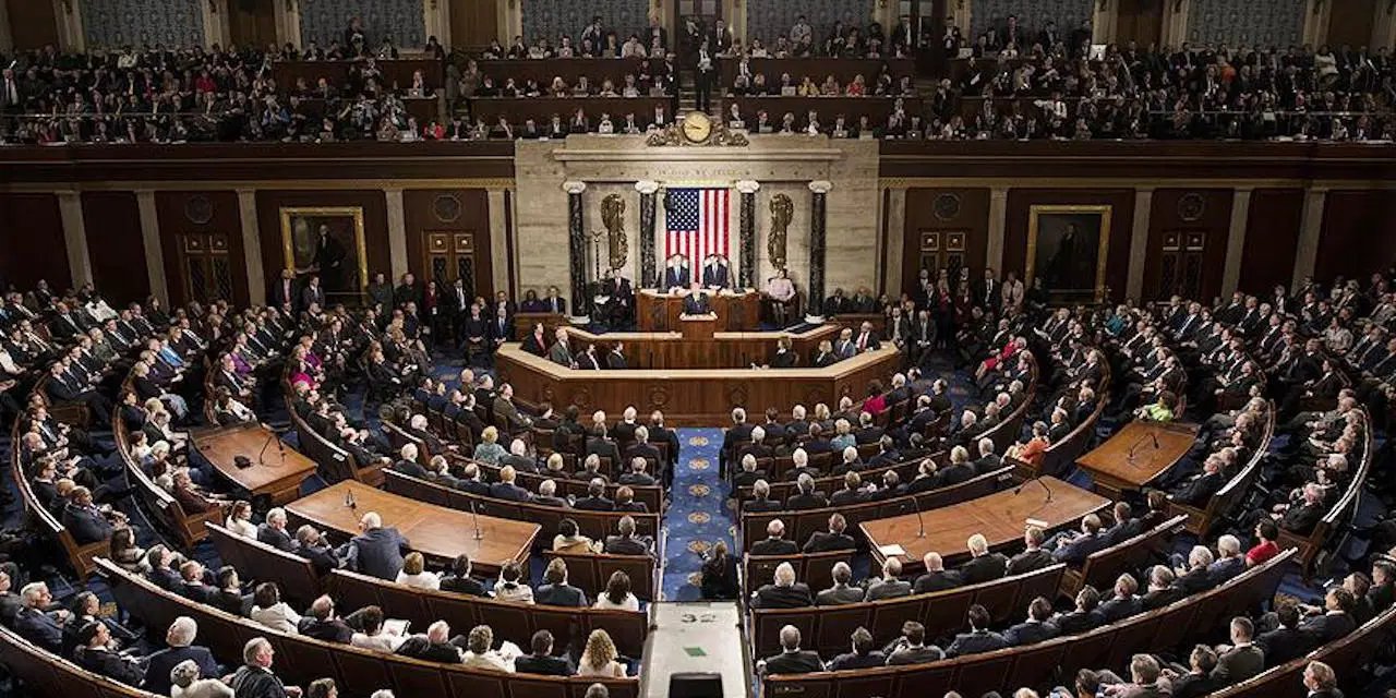 ABD’de savaş yetkisi krizi: Senato Trump’a sınır çizdi