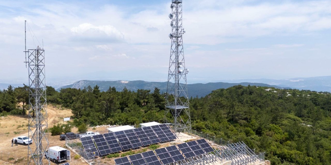 İzmir’in kritik haberleşme altyapısına güneş enerjili güvence