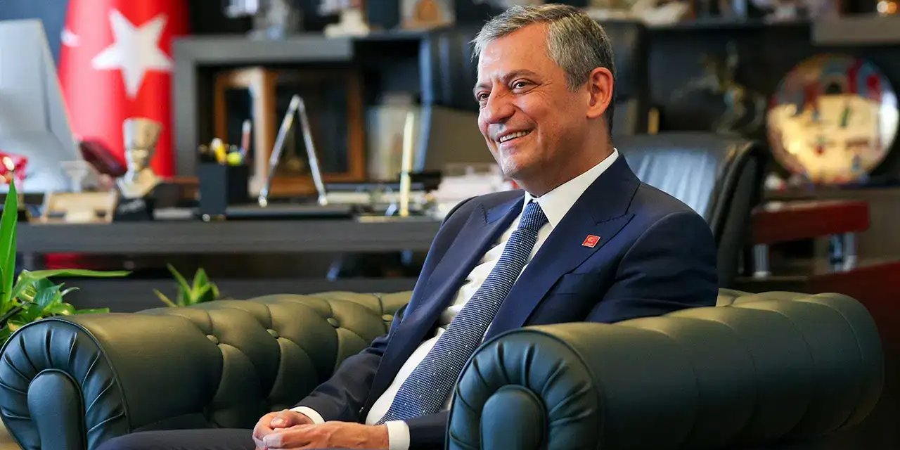 Özel, NATO Zirvesi öncesi Financial Times'a yazdı: 'Erdoğan eskisi kadar güçlü değil'