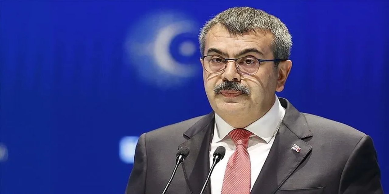Ertuğrul Özkök: Merak etmeyin her 100 veliden 96’sı çocuğuna bunu kendisi anlatacak
